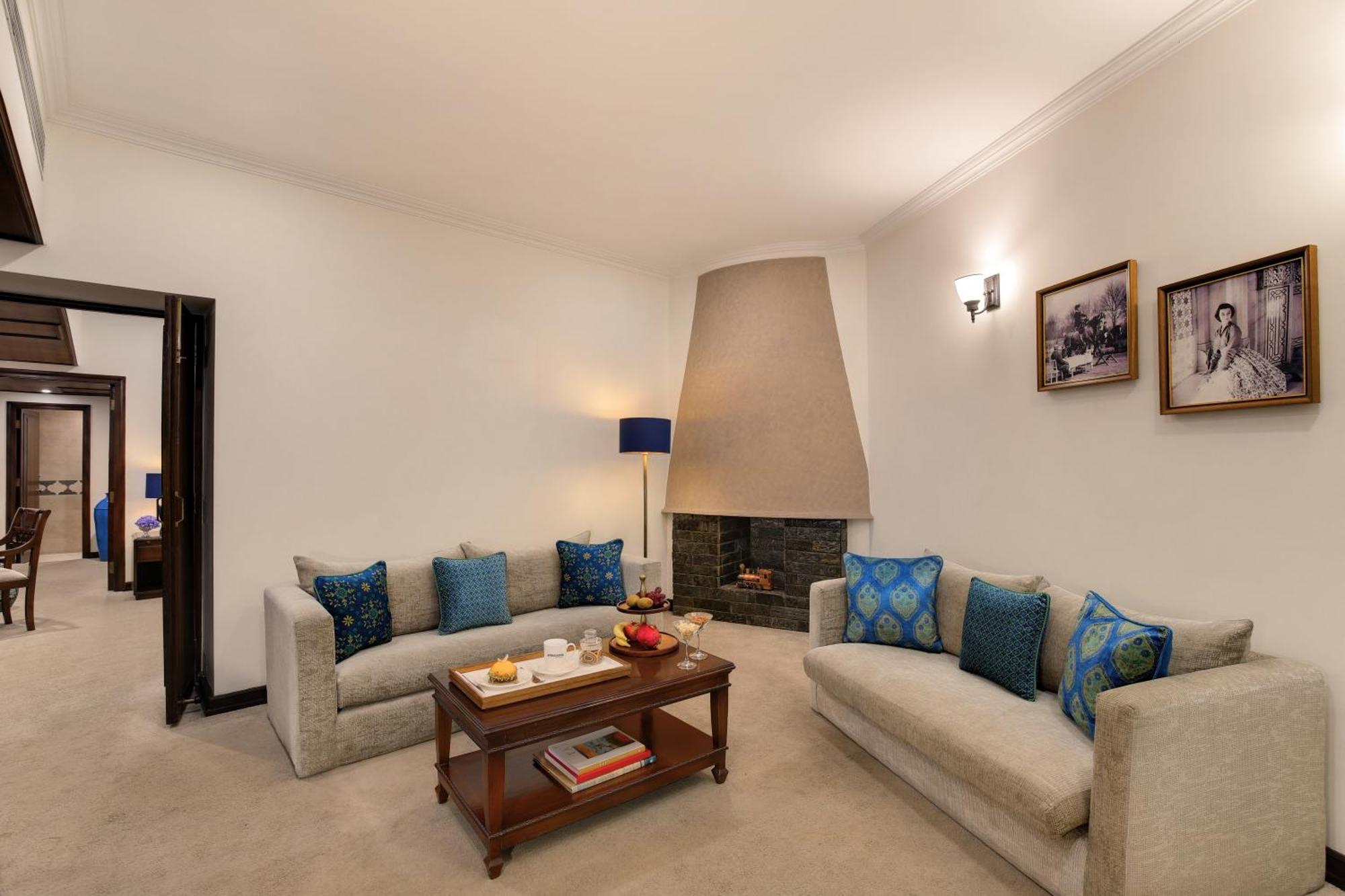 Ambassador, New Delhi - Ihcl Seleqtions Hotel Luaran gambar A living room